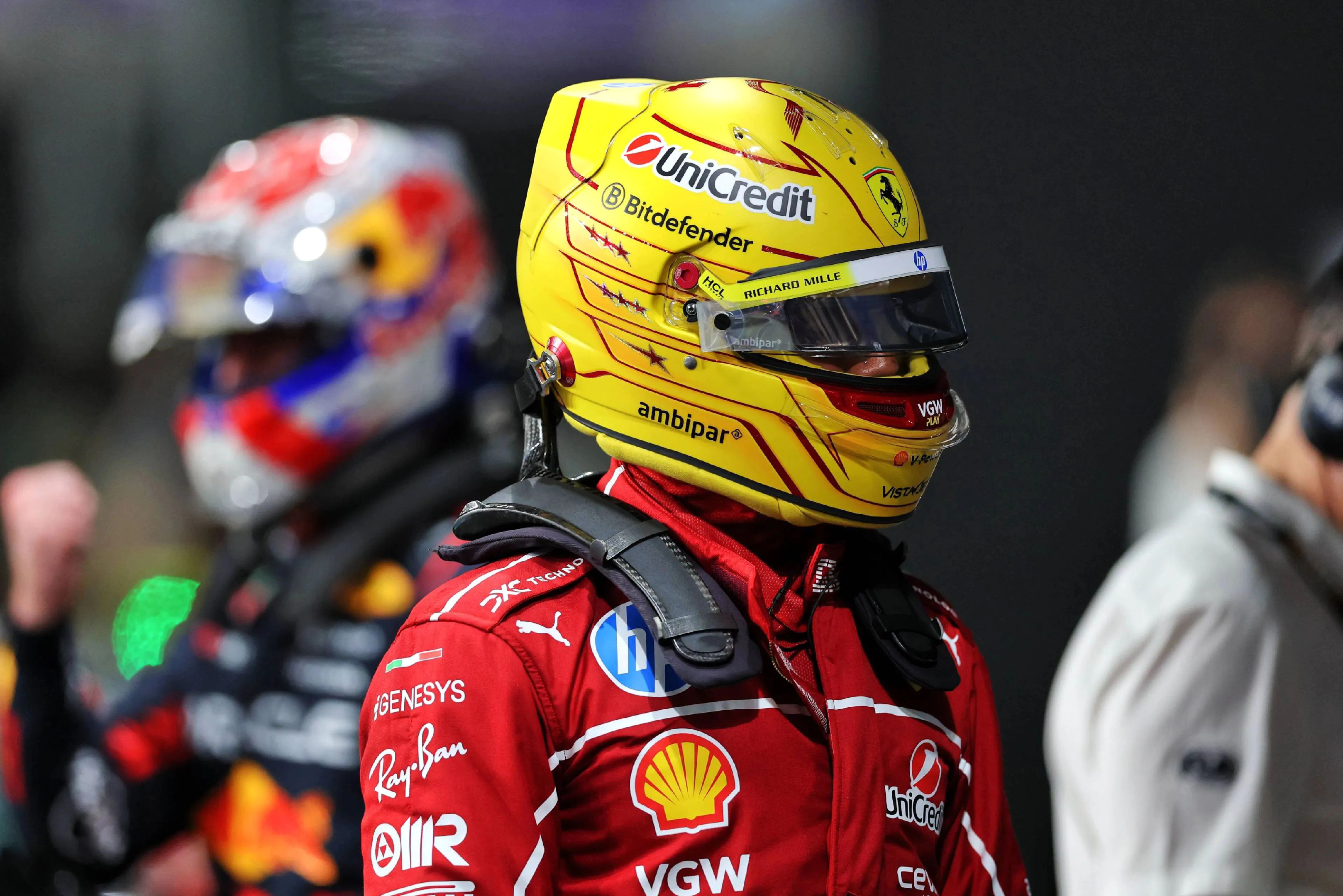 红牛二队横扫法拉利，汉密尔顿惊艳四座